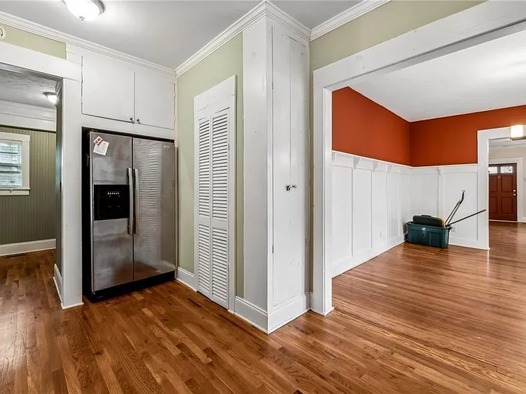 976 Hall Pl NW — Photo 15