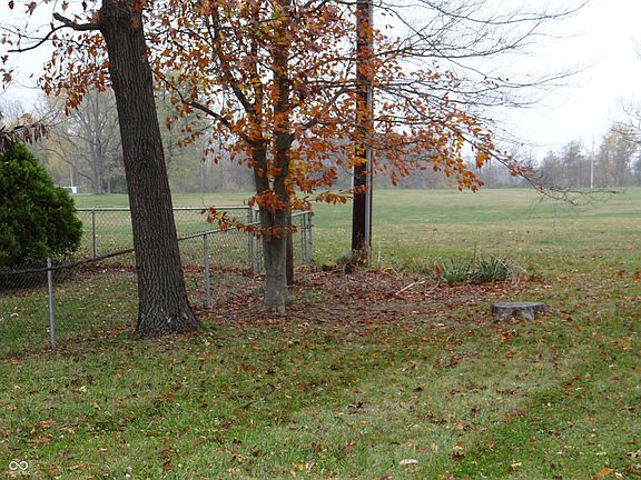 5th image of 4088 Highland Dr