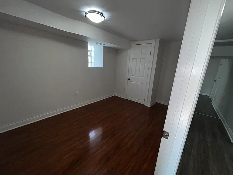 6067 S La Salle St #G — Photo 5