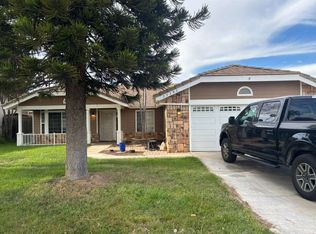 11191 Baker Ln, Riverside, CA 92505