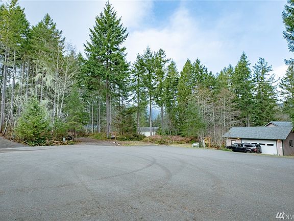 4th image of 32 N Wood Duck Ct W