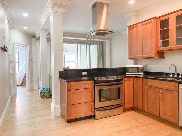 612 Columbus Ave APT 4