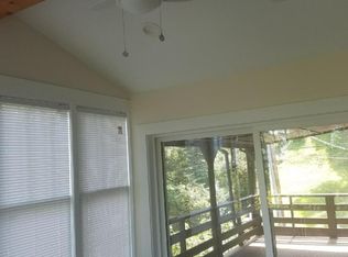 205 Lincoln Ave, Morgantown, WV 26501