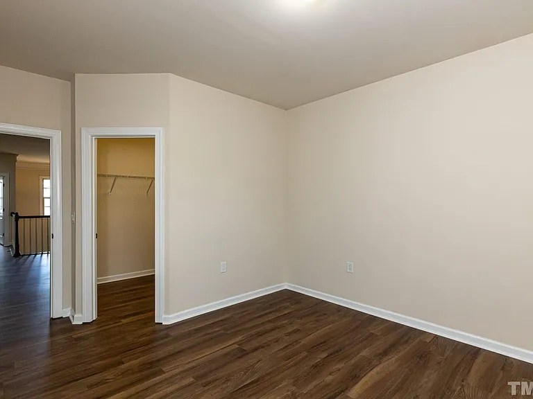 407 Daylin Dr — Photo 17