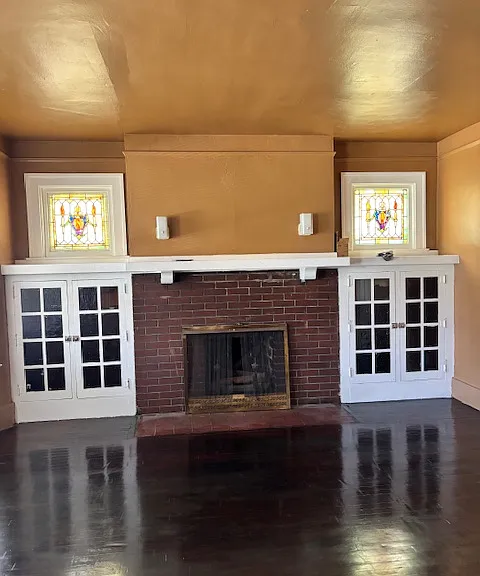 4915 Maplewood Ave — Photo 9