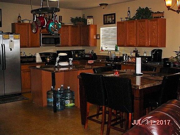 5th image of 2925 Thistlewood Dr