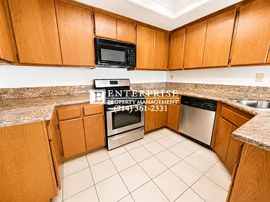 26075 Las Flores #B — Photo 4