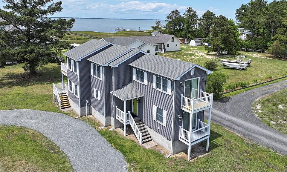 1st image of 5061 Bay Colony