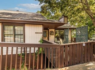 100 Beaver Dr #1C, Eureka Springs, AR 72631