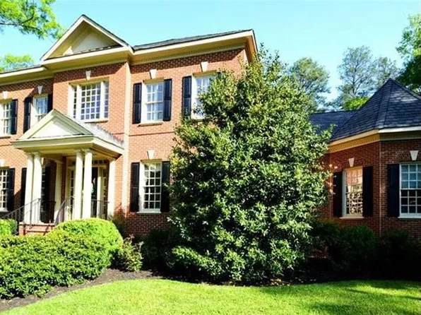 9608 Cragmont Dr, Henrico, VA 23229