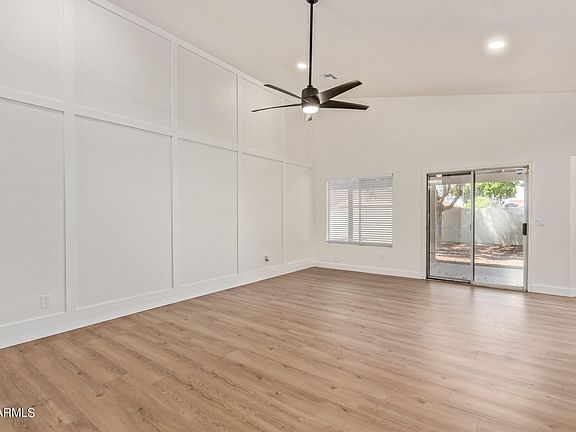 3rd image of 534 N PALO VERDE --