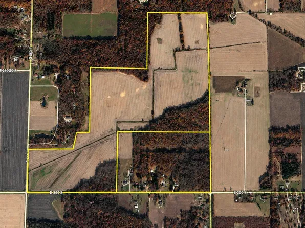 550 E Toto Rd, Knox, IN 46534
