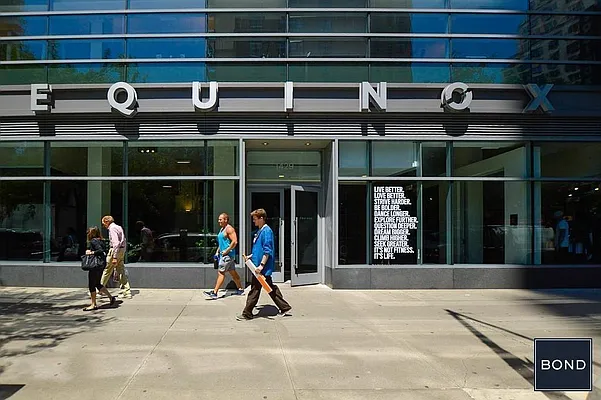 Rented by Bond New York | media 16