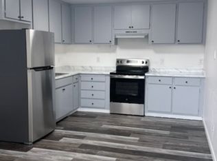 905 Sutter Ave APT 6, Modesto, CA 95351