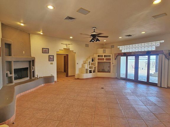 5th image of 8826 S Avenue 37 E