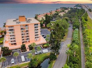 7430 Sunshine Skyway Ln S APT 605, Saint Petersburg, FL 33711