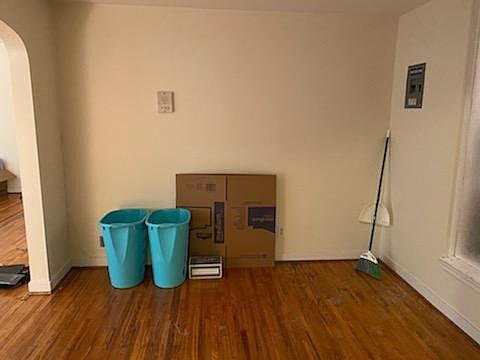 5th image of 486 Ashland Ave #6
