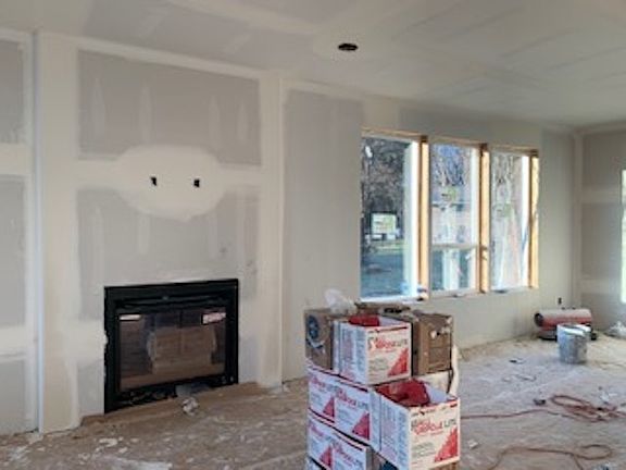 4th image of 4521 N Dale Ln