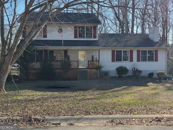 125 Bob White Dr, Stockbridge, GA 30281