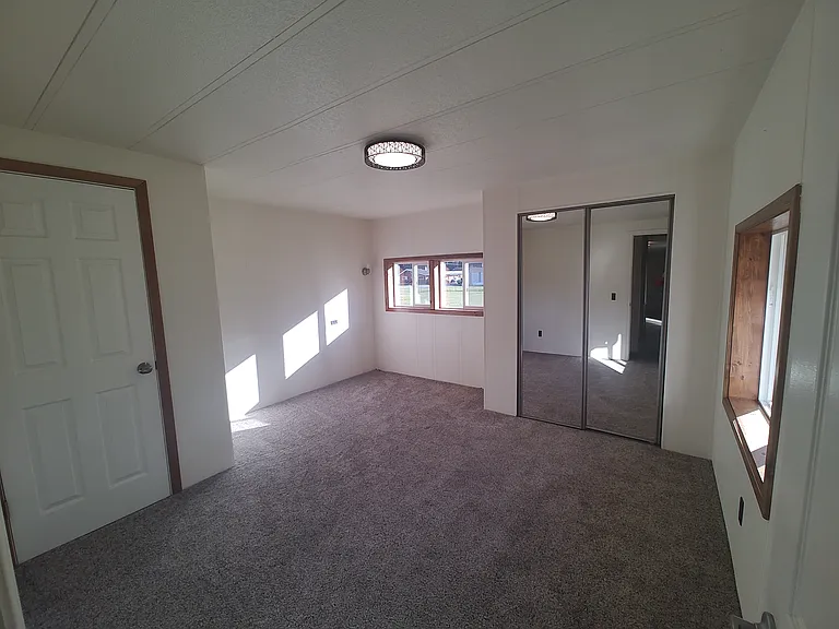 5610 Mount Baker Hwy — Photo 14