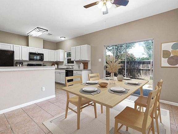 4th image of 14558 Durham Chase Ln