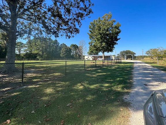 3rd image of 2133 County Road 676