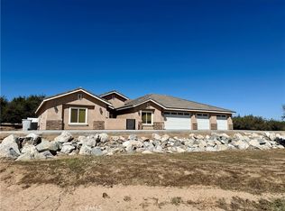 5826 Casita Ave, Oak Hills, CA 92344
