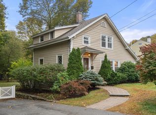 38 Lindenwood Rd, Stoneham, MA 02180