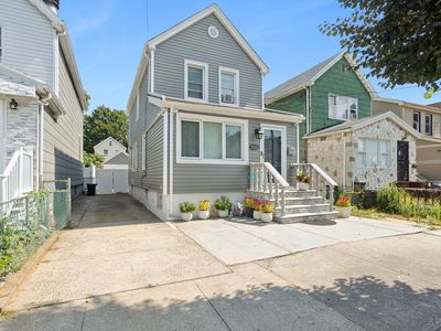 91-25 Gold Road, Ozone Park, NY, 11417