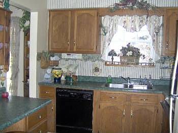 5th image of 473 Laurel Dr