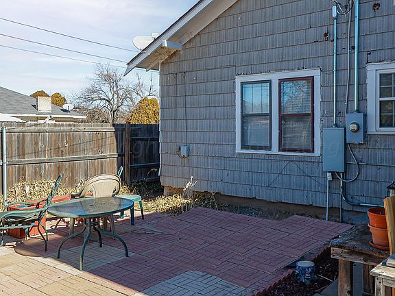 4th image of 605 N Frost St