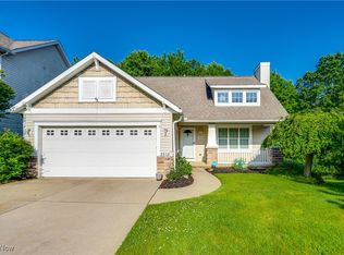 2518 Cedar Creek Ln, Akron, OH 44312