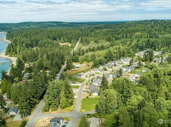1774 Twin Oaks Lane, Freeland, WA 98249