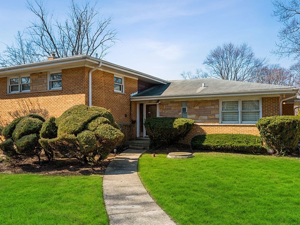 1st image of 827 La Crosse Ct