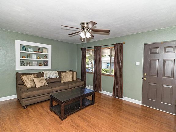 3rd image of 316 Placid Ave