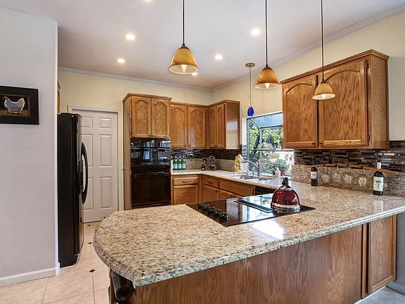 2nd image of 141 Madrid Way