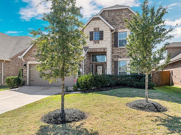 2nd image of 24431 Peroni Dr