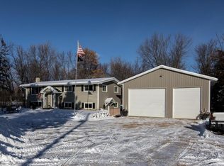 8230 Airport Rd, Waconia, MN 55387