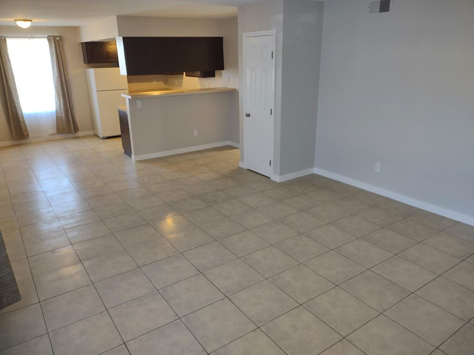 1st image of 4775 Lucite Ln APT 1