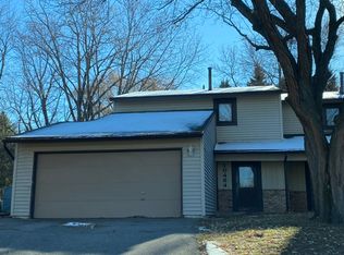 10484 Colorado Cir, Minneapolis, MN 55438