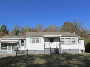 2138 Mentor Rd, Louisville, TN 37777