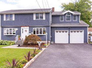 354 Helena Ave, Yonkers, NY 10710