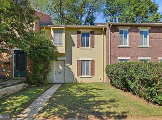 19306 Thomas Farm Rd, Gaithersburg, MD 20886
