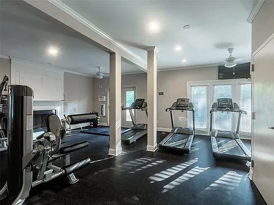 25201 Plantation Dr NE #201 — Photo 40