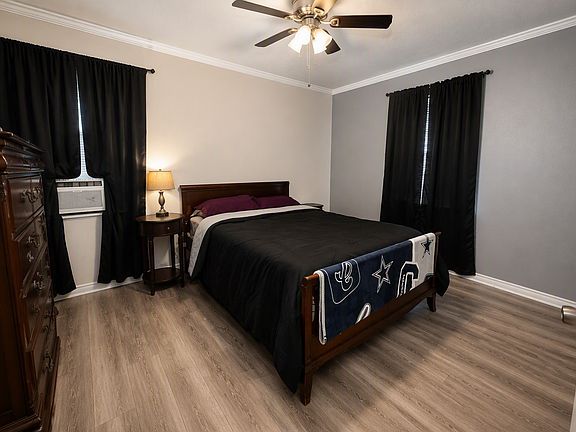 5th image of 2620 Lola Ln