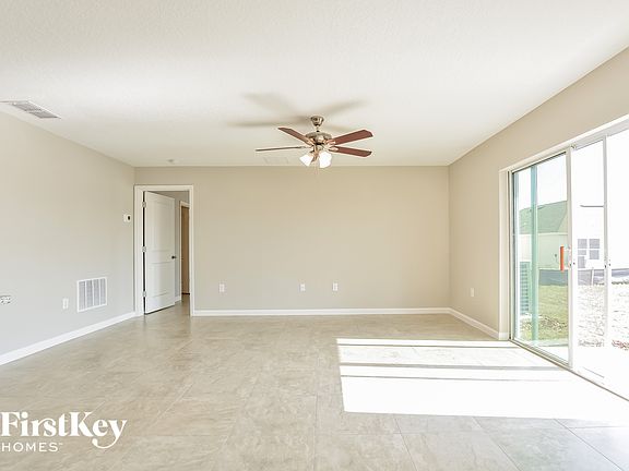 2nd image of 610 Lindbergh Way