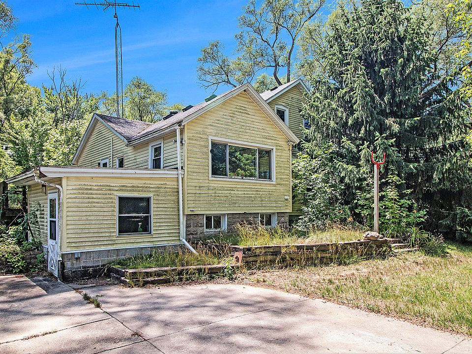 17800 112th Ave, Nunica, MI 49448 | Zillow