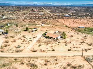 2318 N Hummingbird Rd, Huachuca City, AZ 85616