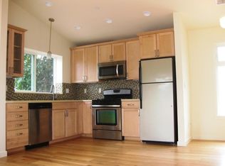 898 Helena Dr, Sunnyvale, CA 94087