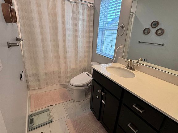5th image of 11339 S Holly Springs Dr
